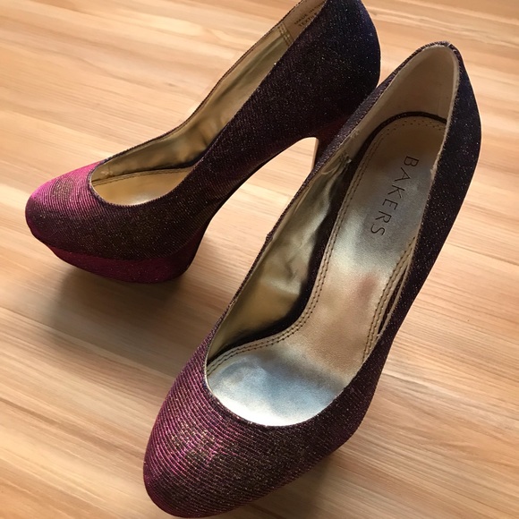 Color Changing Pump - Picture 3 of 6